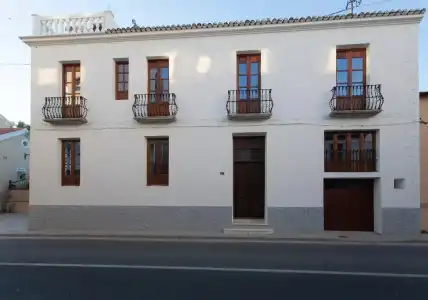 Gran H la Marina - 0