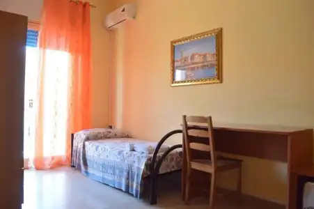 B&B Scalea Rooms - 9