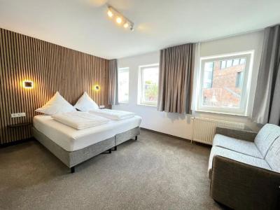 Xenia Flensburg - 17