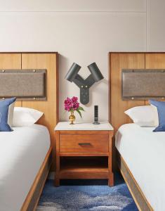 Sable at Navy Pier Chicago, Curio Collection by Hilton - 42