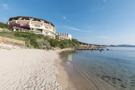 Club Baja Sardinia - 13