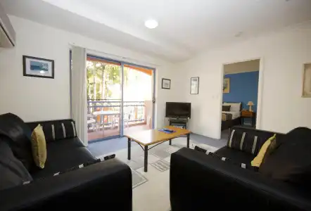 Bella Mare Beachside Apartments - 1