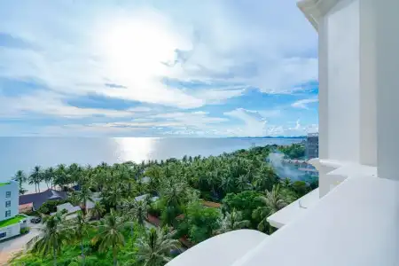 AVS Phu Quoc - 19