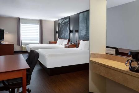 Super 8 by Wyndham Trois-Rivieres - 64