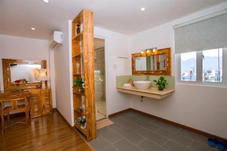 Rex and Apartment - 81