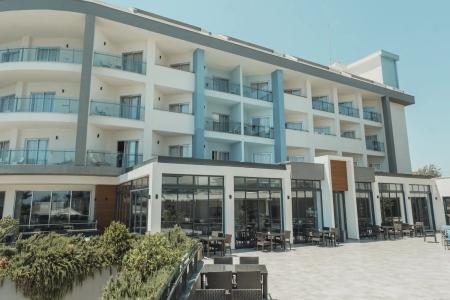 Sea Shell Resort & Spa - 17