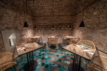 Medousa Suites - 16