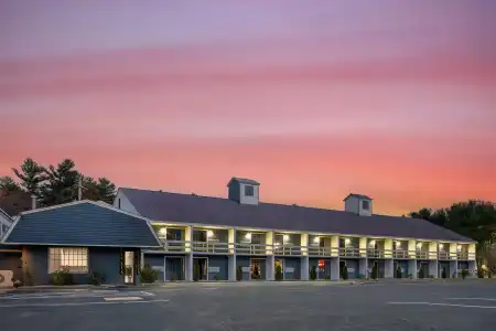 Yankee Clipper Inn, SureStay Collection by Best Western - 42