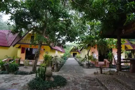 Andaman Beach Resort Koh Jum - 18