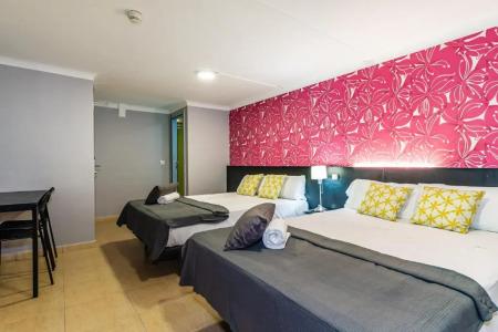 Sun & Moon Hostel - 43