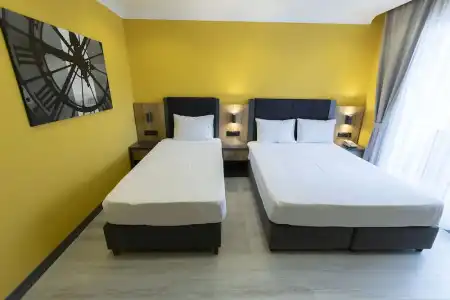 Roy Otel Akçay - 2