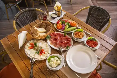 Etno Naselje Vrdnicka Kula - 9