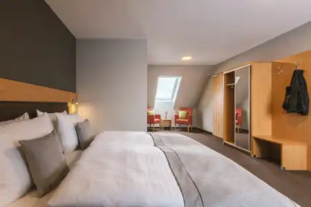 Garner Stuttgart - Zuffenhausen by IHG - 19