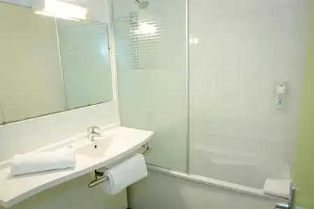 ibis budget Fréjus Saint-Raphaël Centre et Plage - 8