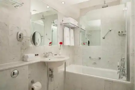 The Chesterfield Mayfair - 56