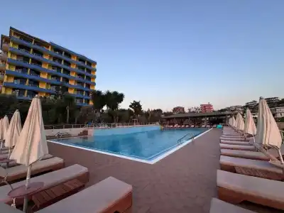 Bahamas - 4
