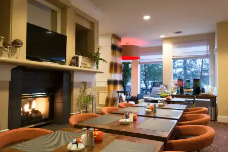Hilton Garden Inn - Flagstaff - 37