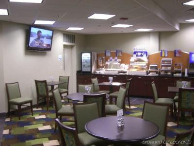 Holiday Inn Express Blowing Rock South by IHG - 23