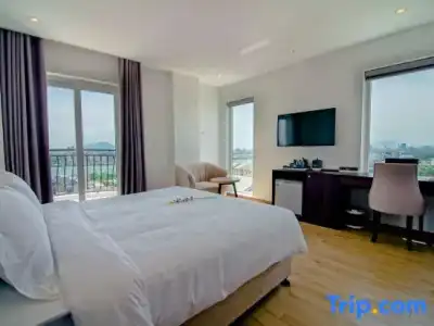 RHM Luxury And Suite - 61