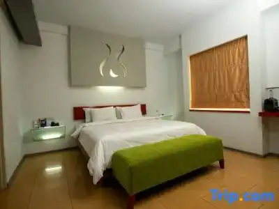Sparks Life Jakarta, ARTOTEL Curated - 95
