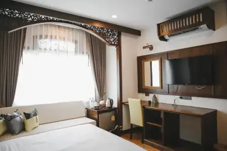 Elliebum Boutique - 36