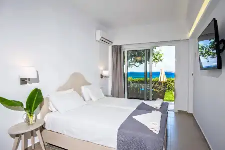 Mirabella Apartments - 104