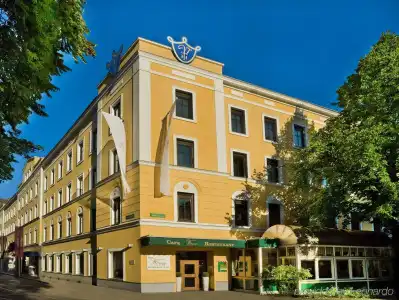 ParkGraz - Traditional Luxury - 0