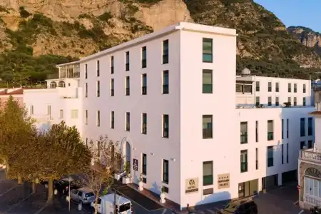 Panorama Palace - 34