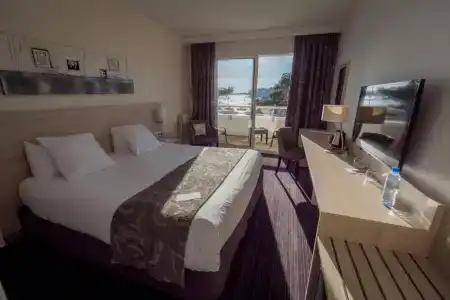 Best Western Le Roof - 191