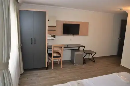 Piyes Otel - 53