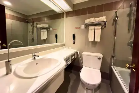 Howard Johnson by Wyndham Kota Kinabalu City Centre - 43