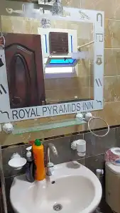 Royal pyramids Inn - 91