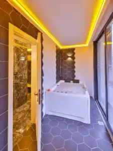 Agva Pieria Luxury +16 - 25