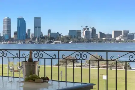 The Peninsula Riverside Serviced Apartments - 76