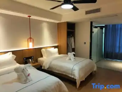 Tropic Towers Apartments - 77