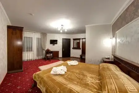 Mountain Krystal - 62