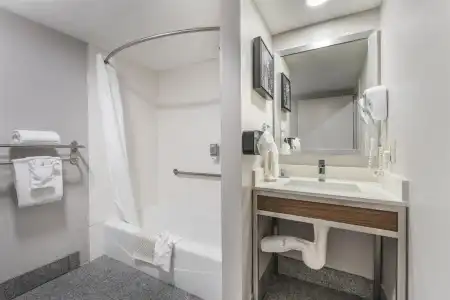 Best Western Airport Plaza – LAX Airport LA Stadium - 10