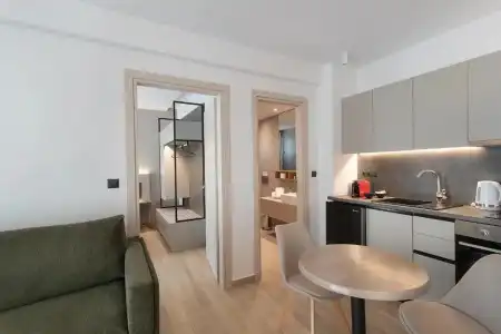 The Residences - 55