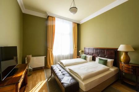 Louisa's Place - 159