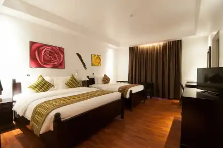 La Rose Suites - 142