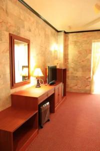 Golden Dragon Resort - 30