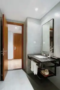 Em Oi Boutique - 119