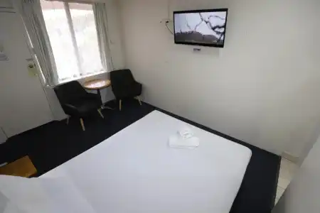 Reign Inn Newcastle - 144