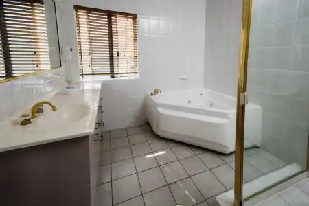 The Beach Motel Hervey Bay - 124