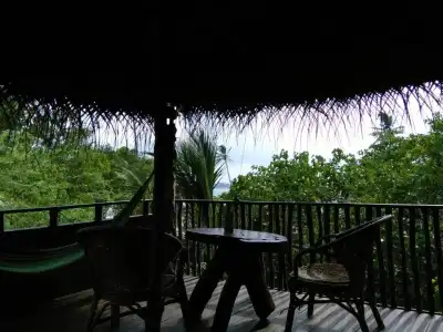 Cinnabar Resort - 8