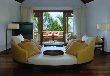 Constance Halaveli Maldives - 3