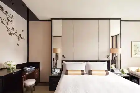 The Peninsula - 30