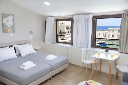 Faros Rooms & Suites - 70
