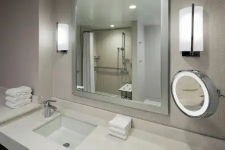 Sheraton Norfolk Waterside - 96