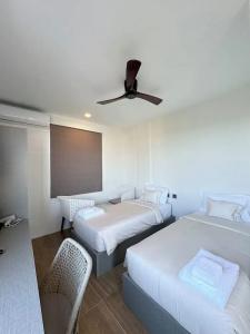 Avyanna Gulhi Beach - 70